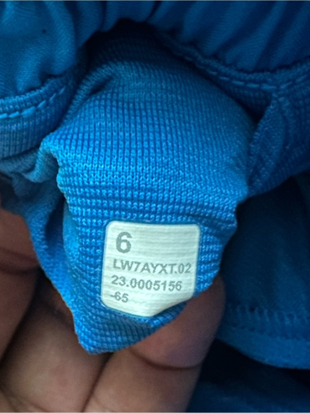 lululemon athletica Women's Electric Blue Athletic Shorts size 6 - Picture 6 of 11